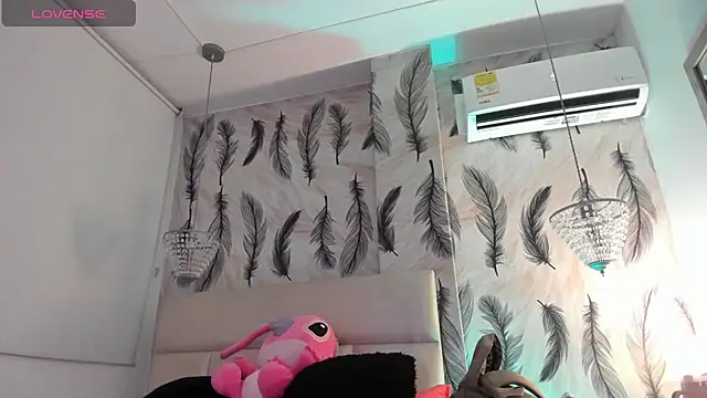 Vivi prinncess online show from 10-11-25, 11:17