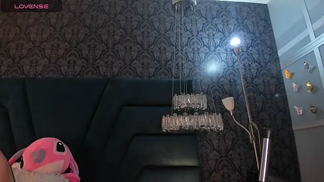Snapshot of Vivi_prinncess chatting on 06-10-26, 11:28 Vivi prinncess online show from 06-10-26, 11:28
