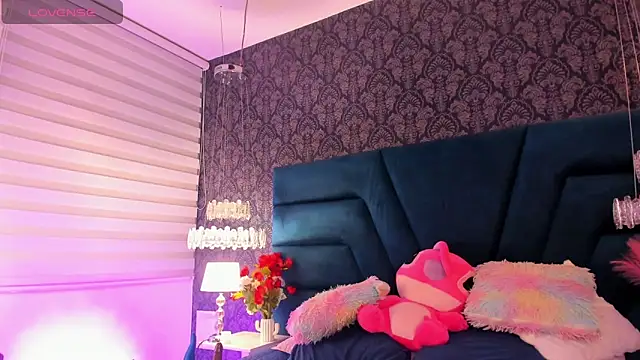 Snapshot of Vivi_prinncess chatting on 05-14-26, 10:51 Vivi prinncess online show from 05-14-26, 10:51