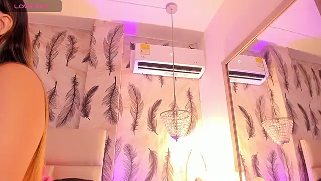 Vivi prinncess online show from 10-15-25, 11:02