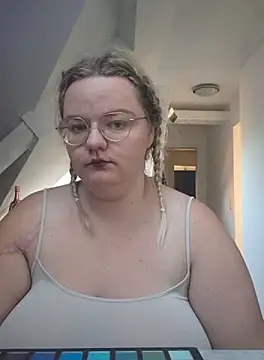 Fiona0705 online show from 09-24-25, 06:31