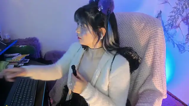 Sammysammy  online show from 10-12-25, 07:43