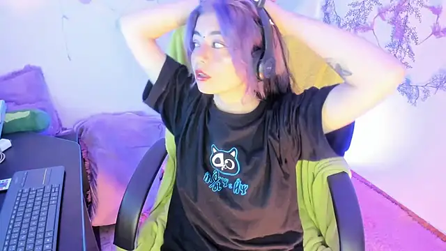 Sammysammy  online show from 02-21-25, 07:23