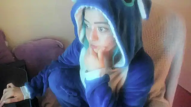 Snapshot of Sammysammy_ chatting on 07-15-26, 07:15 Sammysammy online show from 07-15-26, 07:15