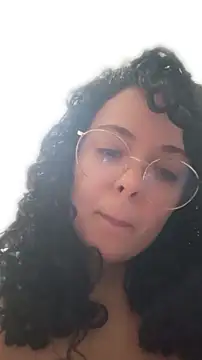 Snapshot of NinaSweet2 chatting on 06-16-26, 04:29 NinaSweet2 online show from 06-16-26, 04:29