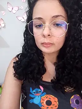 Snapshot of NinaSweet2 chatting on 04-19-26, 03:29 NinaSweet2 online show from 04-19-26, 03:29