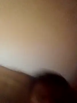 Snapshot of Lucarasta chatting on 10-11-25, 02:01 Lucarasta online show from 10-11-25, 02:01