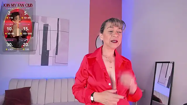 Snapshot of GraceElizabeth_ chatting on 05-17-26, 08:42 GraceElizabeth online show from 05-17-26, 08:42