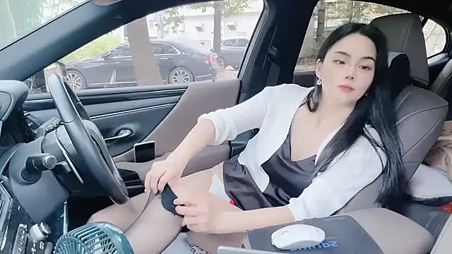 Snapshot of orla2021 chatting on 12-12-24, 07:30 orla2021 online show from 12-12-24, 07:30