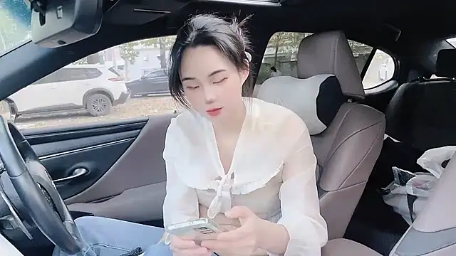 Snapshot of orla2021 chatting on 01-01-25, 12:32 orla2021 online show from 01-01-25, 12:32