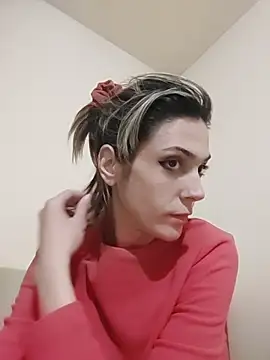 Snapshot of JoLeNe27 chatting on 03-11-26, 05:40 JoLeNe27 online show from 03-11-26, 05:40