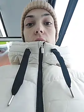 JoLeNe27 online show from 01-08-26, 07:03