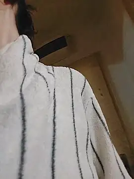 JoLeNe27 online show from 12-02-25, 06:48