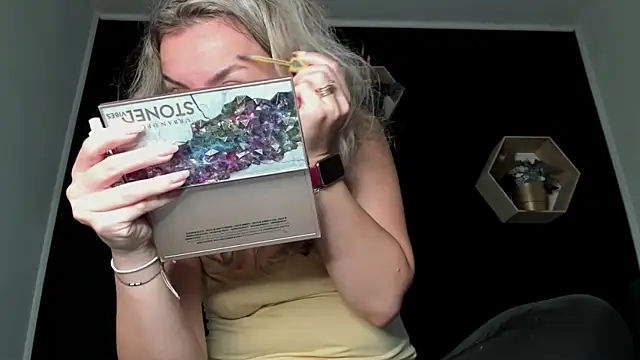 Snapshot of Alesys69 chatting on 11-07-25, 02:27 Alesys69 online show from 11-07-25, 02:27