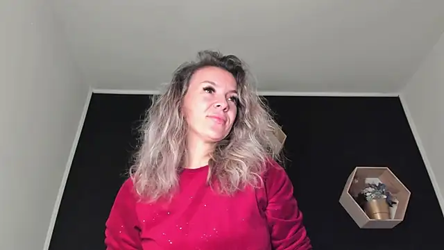 Snapshot of Alesys69 chatting on 10-01-25, 09:29 Alesys69 online show from 10-01-25, 09:29