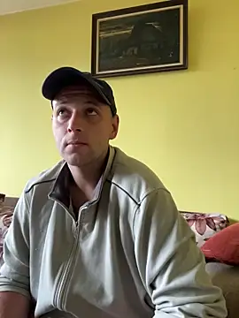 Snapshot of Flakka95 chatting on 10-13-25, 02:07 Flakka95 online show from 10-13-25, 02:07