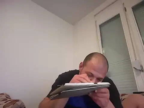 Flakka95 online show from 04-17-26, 09:50