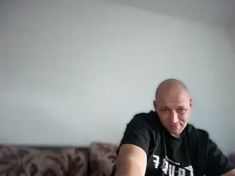 Snapshot of Flakka95 chatting on 05-27-26, 03:30 Flakka95 online show from 05-27-26, 03:30