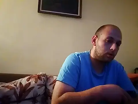 Snapshot of Flakka95 chatting on 10-26-25, 10:32 Flakka95 online show from 10-26-25, 10:32