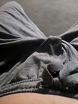 Horny4oldermen93 online show from 01-16-26, 04:00