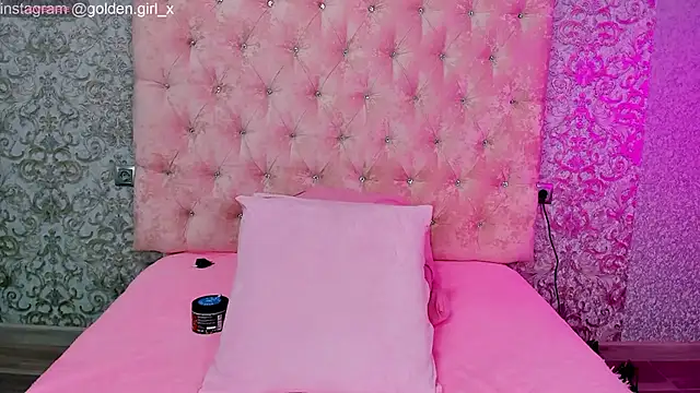 Akilla Queen online show from 09-27-25, 01:45