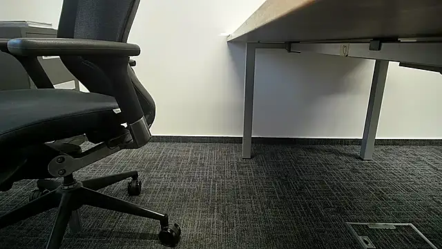 69bezfleku online show from 12-23-25, 07:51