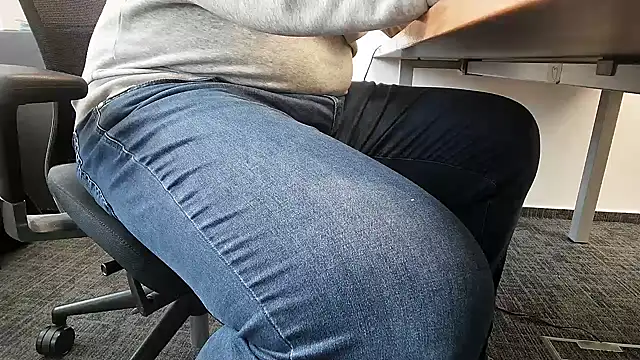 69bezfleku online show from 10-27-25, 07:20