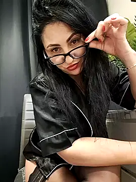 charrlote love online show from 02-04-25, 05:55