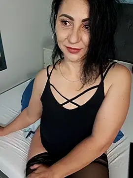 charrlote love online show from 06-11-26, 03:03