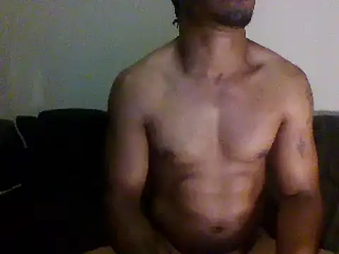 Snapshot of SoulLov333 chatting on 02-01-25, 12:29 SoulLov333 online show from 02-01-25, 12:29