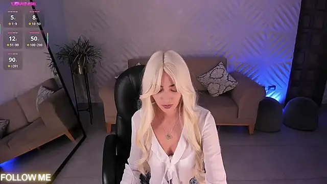 Snapshot of MelissaMoore_ chatting on 11-15-25, 02:59 MelissaMoore online show from 11-15-25, 02:59