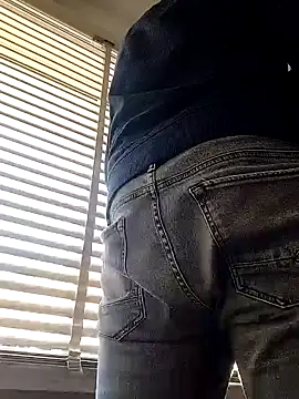 Snapshot of papiculo86 chatting on 01-26-25, 08:46 papiculo86 online show from 01-26-25, 08:46