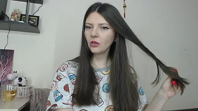 SugarTati online show from 10-26-25, 06:19