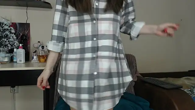 SugarTati online show from 03-06-26, 07:42