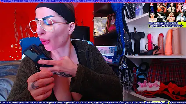 Snapshot of cuminmenowbbyx chatting on 04-28-26, 01:37 cuminmenowbbyx online show from 04-28-26, 01:37