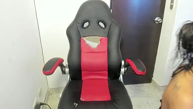 skinny Yizz online show from 09-15-25, 09:26