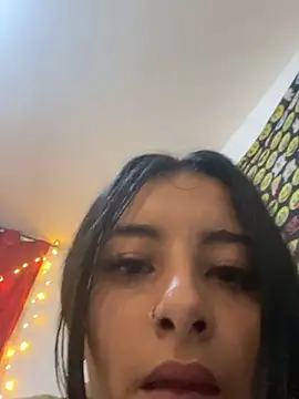 skinny Yizz online show from 01-24-25, 04:05