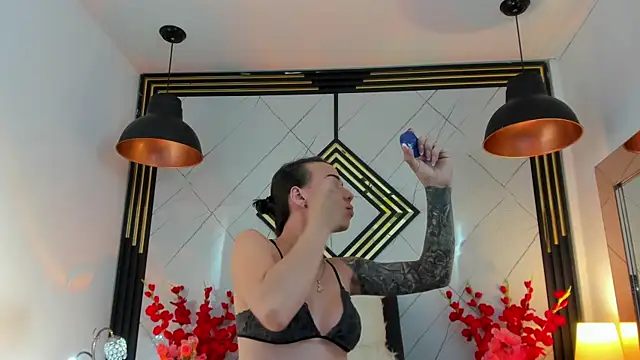 Leisygirl online show from 04-10-26, 03:02