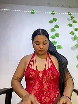 Snapshot of shayna_all chatting on 02-13-26, 06:41 shayna all online show from 02-13-26, 06:41