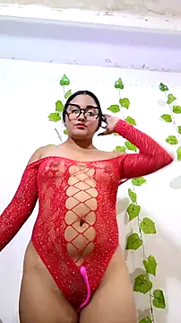 Snapshot of shayna_all chatting on 12-02-25, 01:39 shayna all online show from 12-02-25, 01:39