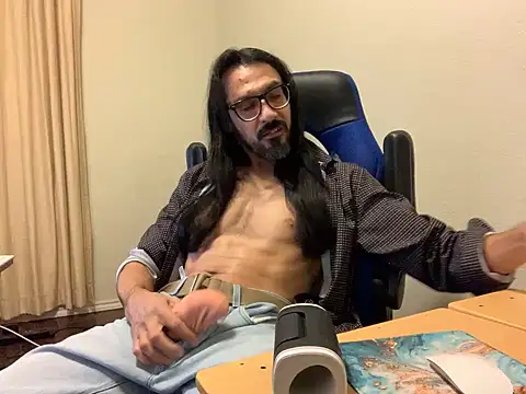 Youreherewithme online show from 12-05-24, 03:55