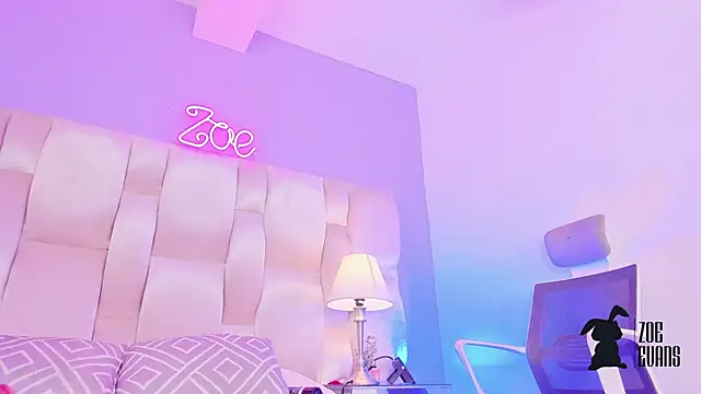 Snapshot of Zoe_Evans_ chatting on 12-02-24, 03:20 Zoe Evans online show from 12-02-24, 03:20
