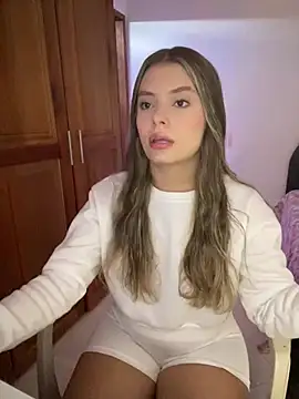 Miss valeriaa online show from 03-19-25, 02:57