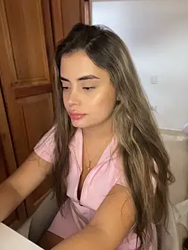 Miss valeriaa online show from 04-18-26, 07:58