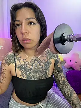 Snapshot of _antonella_dreamss chatting on 03-01-26, 01:00 antonella dreamss online show from 03-01-26, 01:00