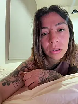 Snapshot of _antonella_dreamss chatting on 01-18-26, 12:19 antonella dreamss online show from 01-18-26, 12:19