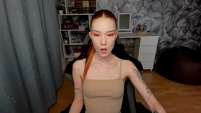 litl Mia online show from 09-27-25, 04:35