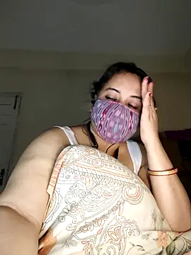 Snapshot of Sheela-Bhabi chatting on 04-14-26, 08:36 Sheela-Bhabi online show from 04-14-26, 08:36