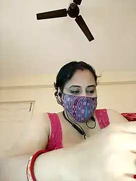 Snapshot of Sheela-Bhabi chatting on 03-08-26, 03:21 Sheela-Bhabi online show from 03-08-26, 03:21