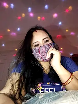 Snapshot of Sheela-Bhabi chatting on 03-12-26, 12:53 Sheela-Bhabi online show from 03-12-26, 12:53